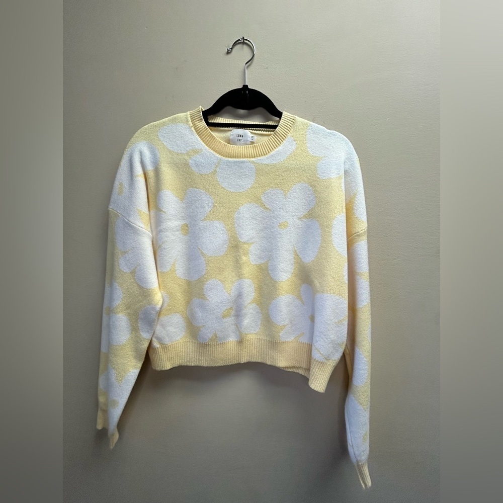Luna Ivy Light Yellow Floral Sweater - Picture 2 of 5
